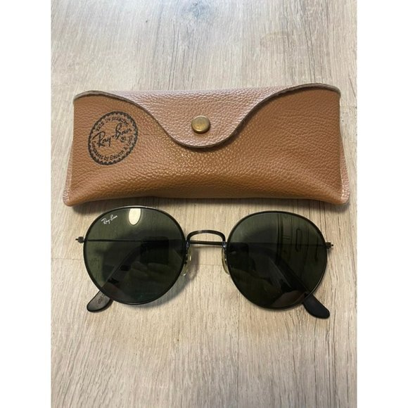 COPY - Vintage Ray-Ban sunglasses main image 5